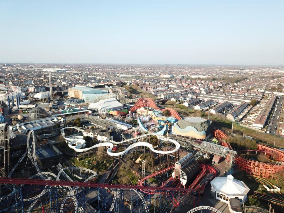 Valdene Hotel Blackpool Bagian luar foto